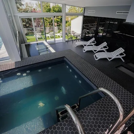 Appartement Bauhaus Penthouse Wellness *