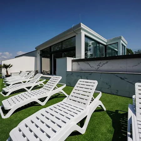 Bauhaus Penthouse Wellness Appartement *