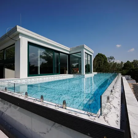 Appartement Bauhaus Penthouse Wellness Siófok