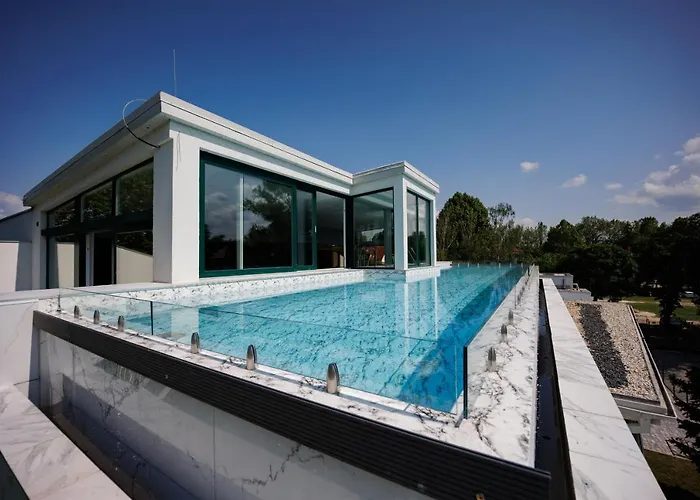 Appartement Bauhaus Penthouse Wellness Siófok