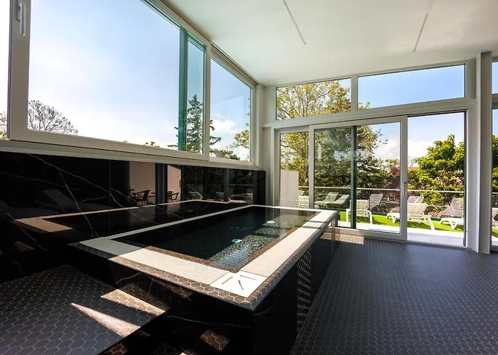 Bauhaus Penthouse Wellness Apartament *