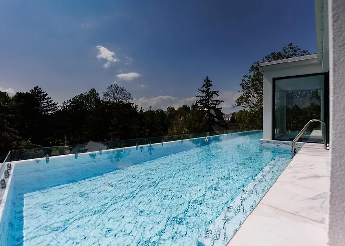 Bauhaus Penthouse Wellness * Siófok