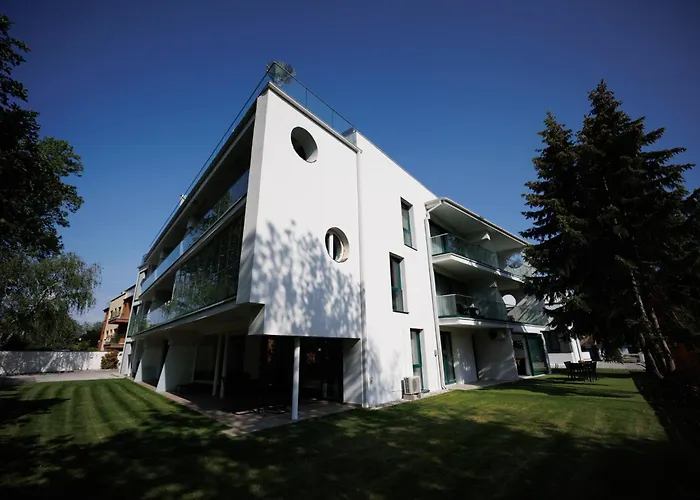 Bauhaus Penthouse Wellness * Siófok